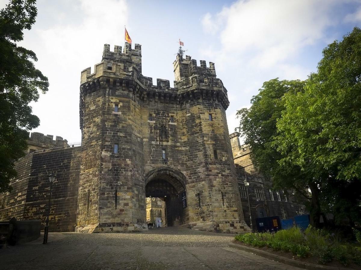 Castle View Lancaster Exterior foto